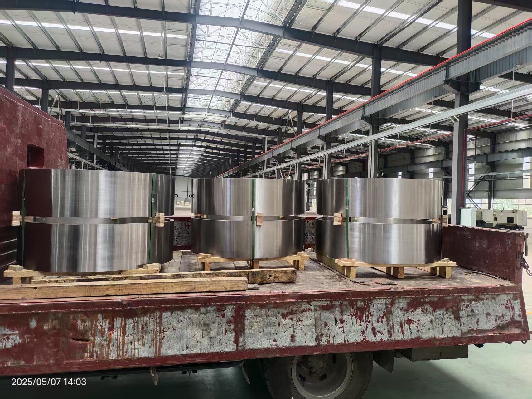 Για ποιο είδος σφυρηλάτησης μηχανικού εξοπλισμού είναι κατάλληλα τα σφυρήλατα μπροστινού άξονα με κοίλο άξονα;